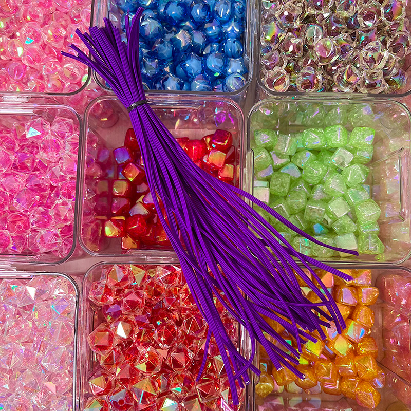 สีม่วง