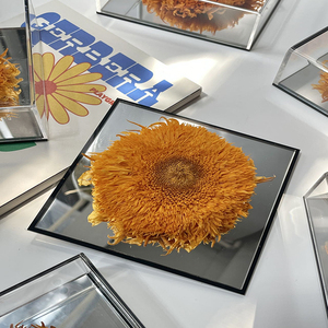 Popular Mirror Sunflower Shaped Eternal Flower Gift Box for Friends, Mom, And Teacher