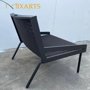 Chaise <span class=keywords><strong>de</strong></span> <span class=keywords><strong>jardin</strong></span> contemporaine <span class=keywords><strong>en</strong></span> <span class=keywords><strong>teck</strong></span> et aluminium, tressée <span class=keywords><strong>en</strong></span> rotin PE, résistante aux intempéries pour l'extérieur - Product Image 5