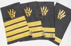 Épaulettes en tissu tissé personnalisées OEM avec dentelle et tresses françaises argentées, épaulettes de haute qualité faites à la main sans nickel - Product Image 4