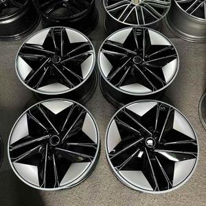 Cerchio in Lega OEM Usato da 21 Pollici per <span class=keywords><strong>Audi</strong></span> RS E-<span class=keywords><strong>Tron</strong></span> <span class=keywords><strong>GT</strong></span>, Originale di Fabbrica Tedesco, Vendita Calda - Product Image 2