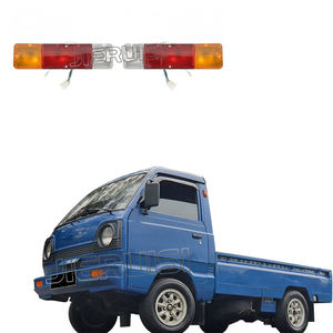 Piezas de repuesto OEM 35603-86002 35604-86002 Luz trasera para <span class=keywords><strong>Suzuki</strong></span> Jimny <span class=keywords><strong>Samurai</strong></span> SJ410 <span class=keywords><strong>SJ413</strong></span> - Product Image 2