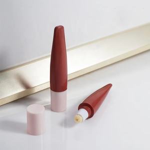 Contenants vides pour baume à lèvres, tube en plastique pour baume à lèvres, tube pour brillant à lèvres, conteneur en plastique de forme carrée - Product Image 1