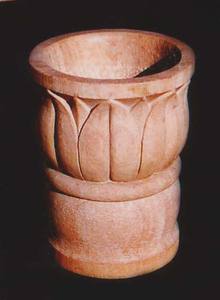 Pot en grès à motif de lotus, magnifiquement sculpté, pot décoratif en pierre pour la maison, le jardin ou le bureau, charme botanique élégant - Product Image 5