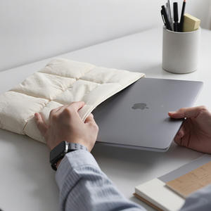 Housse d'<span class=keywords><strong>ordinateur</strong></span> portable matelassée imperméable de haute qualité avec logo personnalisé, sacoche rembourrée pour <span class=keywords><strong>ordinateur</strong></span> portable de <span class=keywords><strong>14</strong></span> à 15,6 <span class=keywords><strong>pouces</strong></span> pour hommes et femmes - Product Image 6