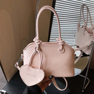 กระเป๋าถือสะพายไหล่สีลูกกวาดแฟชั่นใหม่ปี 2026 กระเป๋าถือ PU พกพาสะดวก กระเป๋าสะพายข้างผู้หญิงแฟชั่น - Product Image 4