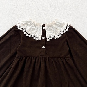 Vestito in Velluto a Coste per Bambine Nuova Collezione Primavera 2026 <span class=keywords><strong>Abiti</strong></span> per Bambine <span class=keywords><strong>3</strong></span> <span class=keywords><strong>4</strong></span> 5 6 Anni <span class=keywords><strong>con</strong></span> Colletto Floreale in Pizzo - Product Image 4