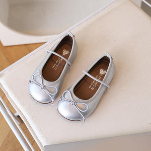 รองเท้าซิงเกิ้<span class=keywords><strong>ล</strong></span>ผูกโบว์, รองเท้าแฟชั่นลำลองใหม่รองเท้าหนังเด็กสไต<span class=keywords><strong>ล</strong></span>์เจ้าหญิงสำหรับเด็กผู้หญิงแบบส<span class=keywords><strong>ล</strong></span>ิปออนฤดูใบไม้ผ<span class=keywords><strong>ล</strong></span>ิ2025 - Product Image 4
