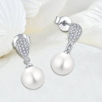 YILUN Ensemble de bijoux en perles d'eau douce blanches naturelles véritables Collier et boucles d'oreilles en argent sterling 925 pour les mariages