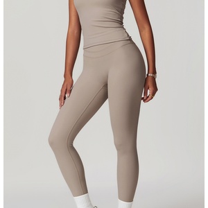 Ensemble de sport pour femmes, ensemble de yoga, vêtements de sport, logo personnalisé, tissu OEM - Product Image 4