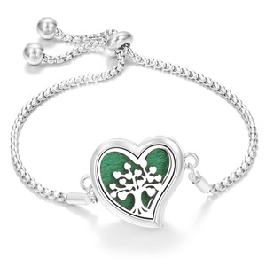 Bracelet diffuseur d'huiles essentielles en alliage de zinc plaqué argent en forme de cœur, anti-moustiques, anti-stress - Product Image 3