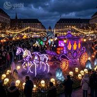 Solutions d'éclairage d'Halloween : Ensemble de lanternes de festival en forme de baguette de sorcière et de crâne pour parcs, sites touristiques et festivals de lumières.