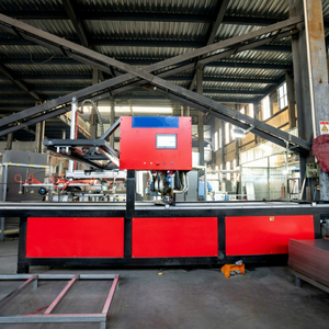 เครื่องเชื่อมจุดอัตโนมัติ YICHANG แบบ CNC ระบบนิวเมติก ความแม่นยำสูง สำหรับการผลิตแผงชั้นวางสินค้า 380V - Product Image 1