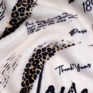 Diseño navideño personalizado Digital impreso poliéster Squish doble cara Minky Poly Knit tela de felpa cepillada para Manta - Product Image 3