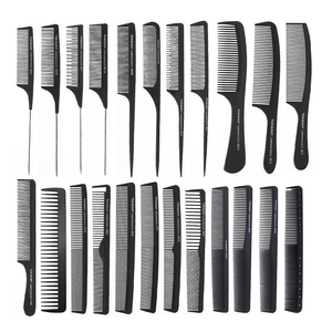 Pettine per Capelli Lisci di Alta Qualità con Logo Personalizzato, Pettine Antistatico in Fibra di Carbonio per Parrucchieri e Barbieri - Product Image 1