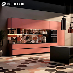 Armoire <span class=keywords><strong>de</strong></span> cuisine moderne en bois <span class=keywords><strong>de</strong></span> haute qualité DC DECOR avec charnières à fermeture amortie, construction en contreplaqué, crédence ignifuge - Product Image 1