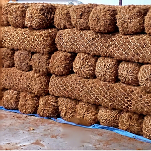 Blocs de fibres de coco biodégradables de haute qualité pour un contrôle optimal de l'érosion et la rétention du sol – Vente en gros et export en vrac - Product Image 1