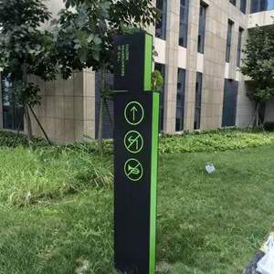 Panneaux <span class=keywords><strong>de</strong></span> pylône d'orientation extérieurs modernes personnalisés en vert noir <span class=keywords><strong>signalisation</strong></span> directionnelle éclairée par LED pour les zones commerciales parcs <span class=keywords><strong>de</strong></span> stationnement - Product Image 6