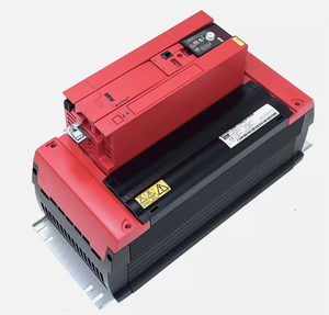 Convertidor de frecuencia MC07B0220-503-4-00 completamente nuevo - Product Image 1