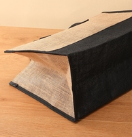 Sacs fourre-tout personnalisables en toile laminée mate pour femmes Accessoire parfait pour les cadeaux de demoiselles d'honneur de mariage en jute durable