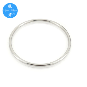 Classico braccialetto <span class=keywords><strong>rigido</strong></span> in acciaio inossidabile di gioielli di moda con diametro di 66 mm - Product Image 1