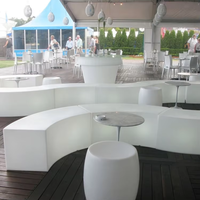 Kude Foshan Herstellung LED-Bar-Möbel Bar-Sofa und Tisch LED-Möbel LED-Hocker Stuhl Wohnzimmer-Sofa für den Außenbereich