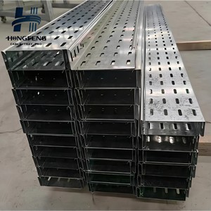 Cannelle de câblage perforée GI – Dimensions 150mm, 250mm, 300mm – Cannelle en acier ventilée pour le câblage des centres de données et des sols d'usine - Product Image 1