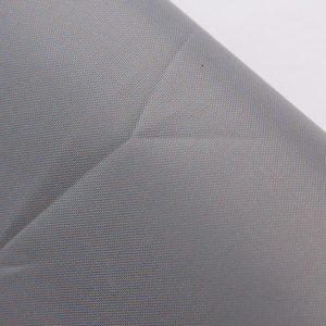 Tissu en <span class=keywords><strong>taffetas</strong></span> de polyester 185T anti-UV imperméable 75D 185T à prix avantageux, PU 3000 mm pour imperméable - Product Image 2