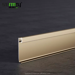 Plinthe décorative LED moderne en aluminium, éclairage d'ambiance dimmable pour résidence de luxe et hôtel - Product Image 2
