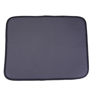 2025 New Style Pet Summer Breathable Cooling <b>Mat</b>, Waterproof and Non-slip, Winter Warm Pet Blanket for Dogs and <b>Cats</b> - Product Image 5