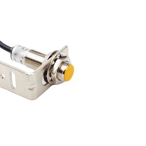 NJK-5002C เซ็นเซอร์ใหม่ M12 NPN สามสายเปิดตามปกติพร้อมสวิตช์แม่เหล็กเหนี่ยวนำแม่เหล็ก2ชิ้น - Product Image 3