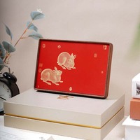Accessoires pour la maison, la décoration intérieure et les ornements de bureau : Objets en laiton et bois massif, style chinois, forme rectangulaire, motif animalier