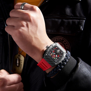 Montre-bracelet de luxe de style hip-hop antique de qualité supérieure avec diamants et mouvement automatique suisse pour les sportifs - Product Image 2