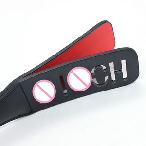 Pala de Azotes de Cuero Rojo Chino de Doble Capa para Adultos, Tienda de Productos Sexuales, Pala de Azotes BDSM para Parejas, Mujer - Product Image 3