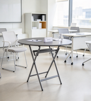 Nouvelle conception de table pliante robuste et portable, résistante aux intempéries, imperméable, en métal, ronde, pour la maison, le café, la restauration