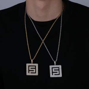 Collar de Circonia con Colgante Sólido de Moda, un Éxito de Ventas en Transmisiones en Vivo de Migos, un Accesorio con un Símbolo de la Moda Masculina Europea - Product Image 2