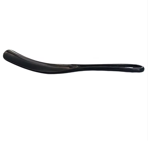 Chausse-pied court fort et coloré en plastique PP, aide à porter des chaussures en plastique Chausse-pied en forme de cuillère Logo personnalisé - Product Image 4
