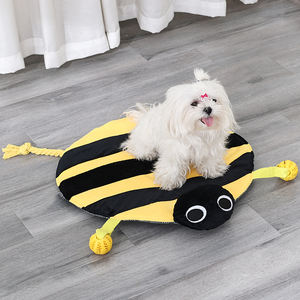 Oem Schattige Bijenontwerp Zachte Pluche Speelmat Voor Honden Katten Eco-Vriendelijke Luxe Stijl Ingebouwd Bijtspeelgoed Voor Puppy 'S Kleine Huisdieren - Product Image 5