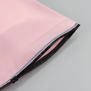 Sacs en plastique transparents roses avec fermeture éclair, personnalisables avec logo, pour vêtements (jeans, t-shirts), emballage de vêtements - Product Image 6