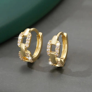 Orecchini a Cerchio Doppio con Catena per Donne, Stile Hip Hop, Accessori per Orecchie da Indossare Quotidianamente - Product Image 1