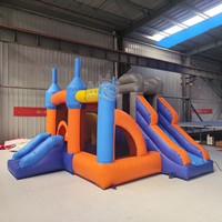 Château gonflable coloré combiné avec toboggan, structure gonflable commerciale en PVC, installation facile pour les fêtes d'anniversaire des enfants