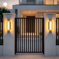 Applique murale longue en aluminium et acier inoxydable, style luxe, pour couloir extérieur et porte, nouveau modèle 2026