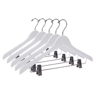 Vente en gros d'usine de haute qualité cintre en bois blanc personnalisé avec clip