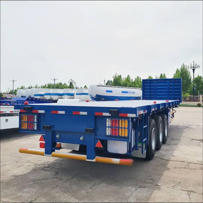 Flatbed Transport All Terrain Truck Towing