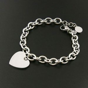 Ensemble de bracelets à breloques classiques en acier inoxydable plaqué or, épais, avec origine des matériaux vérifiée, approvisionnement économique - Product Image 4