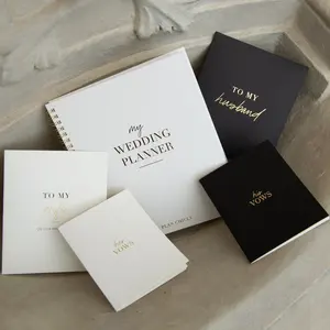 कस्टम मुद्रण लक्जरी उपहार बॉक्स सेट गर्म मुद्रांकन का तार शादी उपकरण रिकॉर्ड पुस्तक कलम