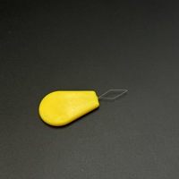 Enfile-aiguille en plastique simple en forme de goutte d'eau, pour personnes âgées, durable, respectueux de l'environnement, accessoire de couture