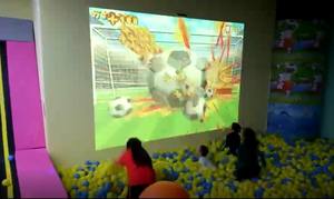 Jeux de projection interactifs Aire de jeux intérieure Jeux pour enfants Jeux interactifs 3D Système de projection de mur interactif Jeux de balle/pistolet - Product Image 2