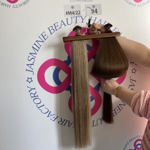 ต่อผมจากรัสเซีย # ผมต่อแบบเคราตินชนิดปลายแบนมองไม่เห็น 4 เส้น รุ่น M4/22 แบบ Pre-Bonded ผสมผมแท้สี 4/22  จัดเรียงเกล็ดผม - Product Image 4