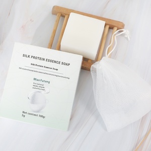 Jabón Artesanal Miaofutong de Leche de Cabra y Capullo de Seda con Ingredientes Herbales 100g para Limpieza Facial y de Manos - Product Image 4